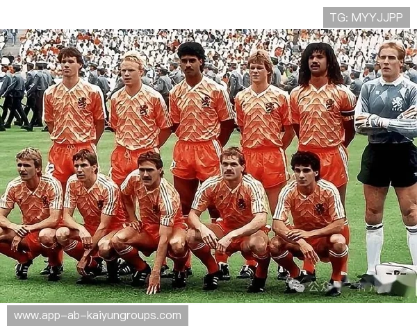 欧洲足球:冠军争夺激烈,豪门纷纷发力!,欧洲足球比赛排名